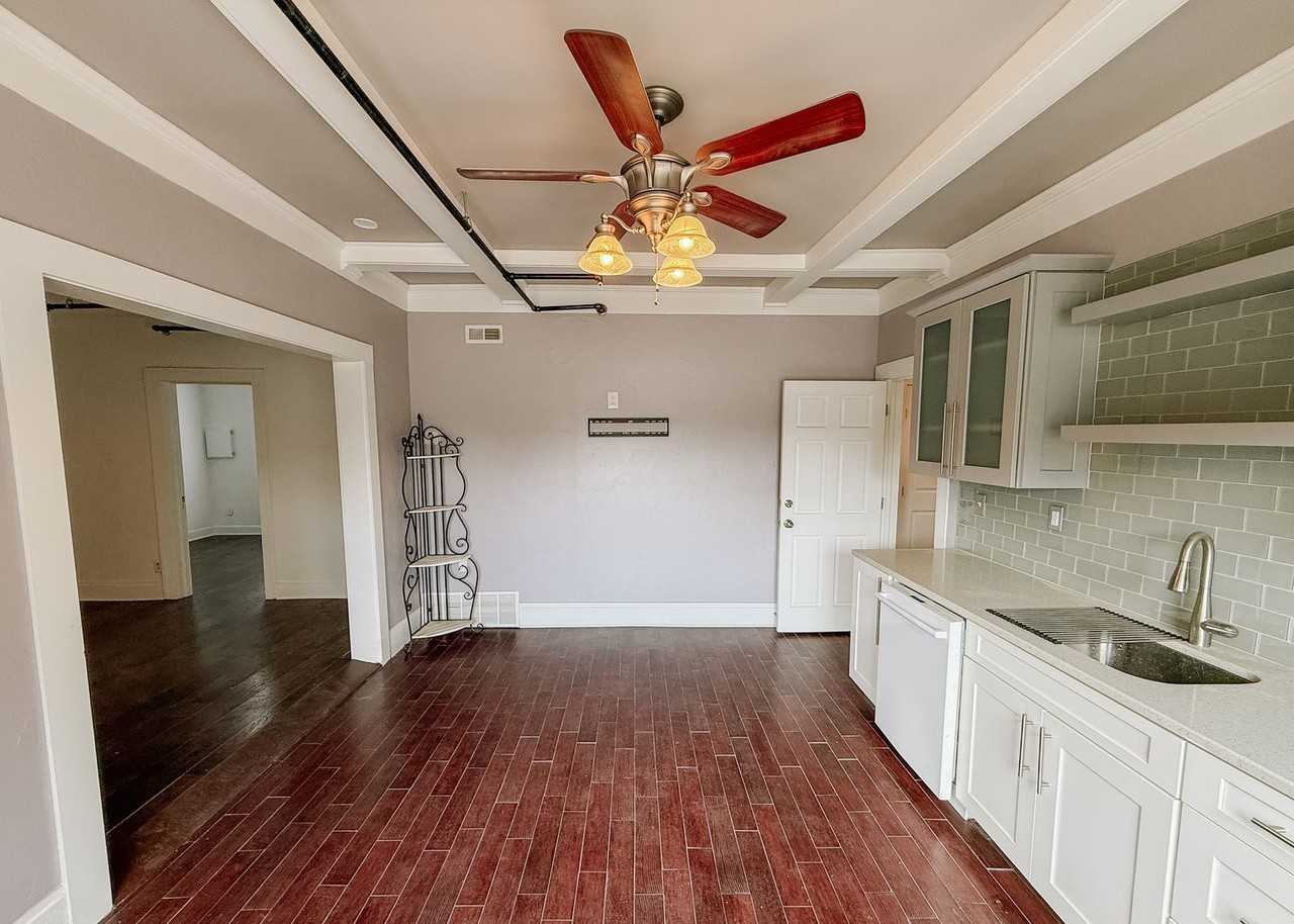 1120NW - Photo 7 of 50