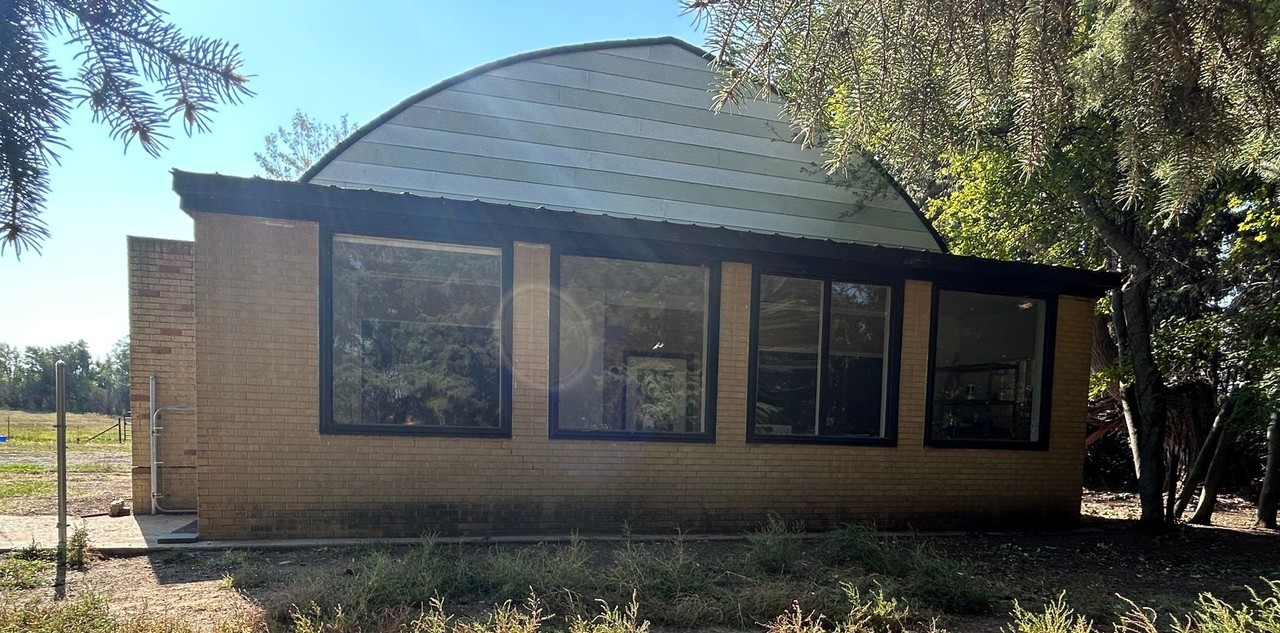 4406 Highway 22 - Photo 2 of 23