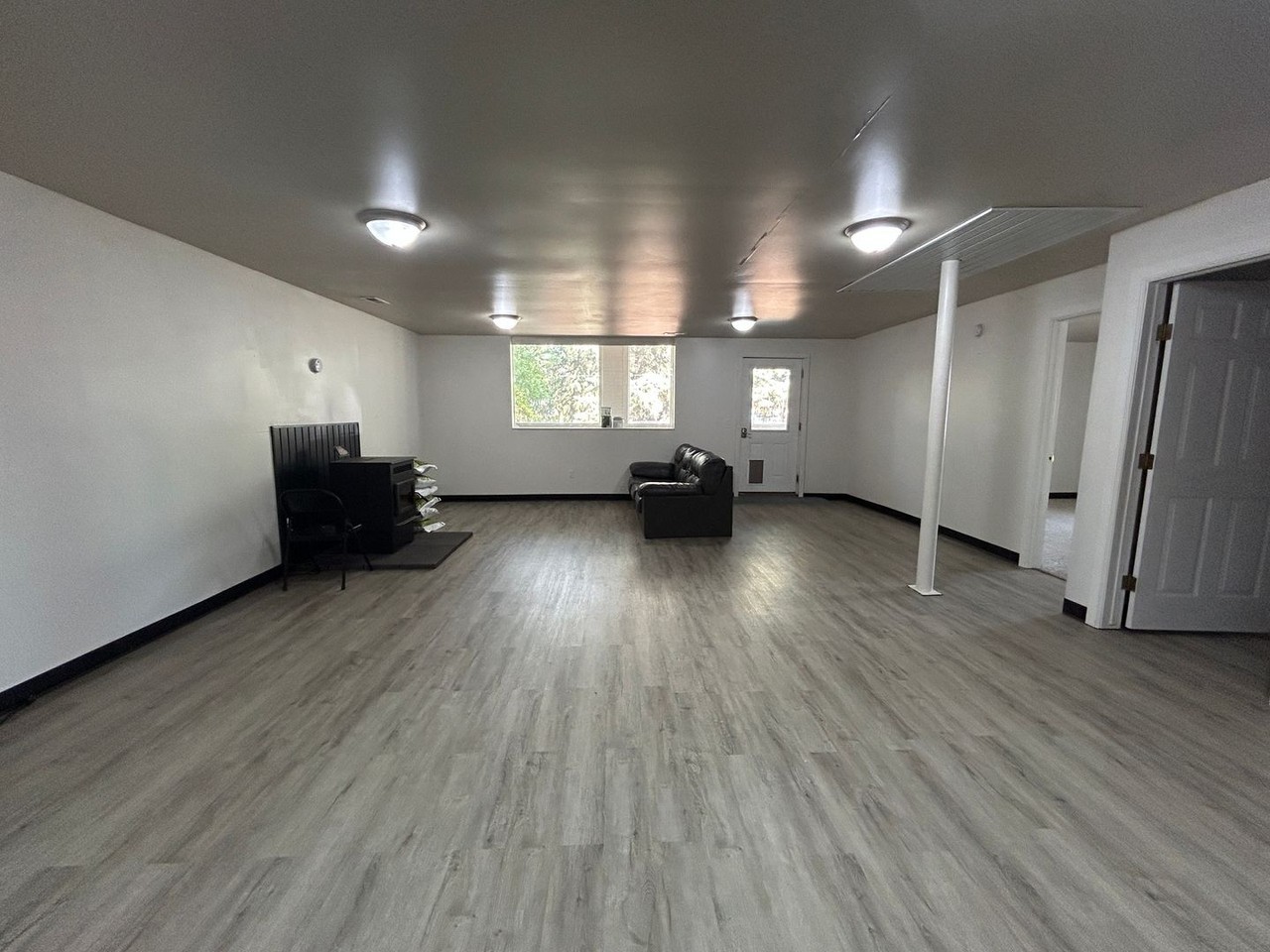 4406 Highway 22 - Photo 6 of 23