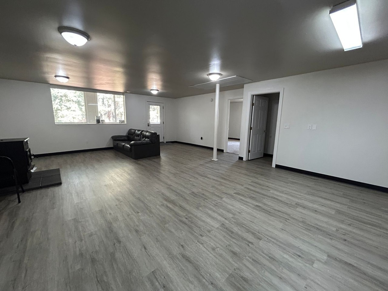 4406 Highway 22 - Photo 7 of 23