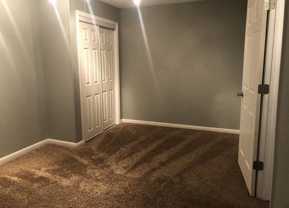 400 N Maple St #1 - Photo 1 of 1