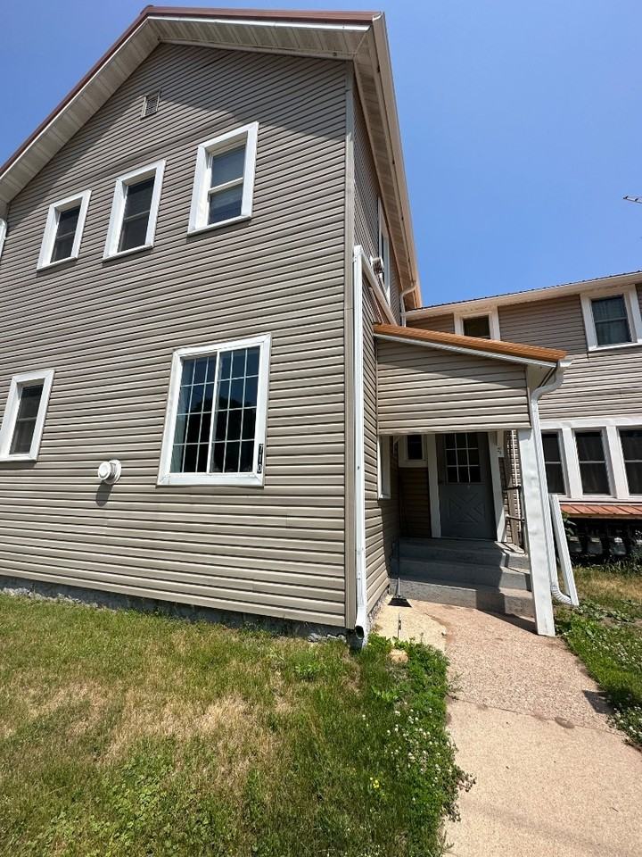 710 N. Main St. - Photo 2 of 19