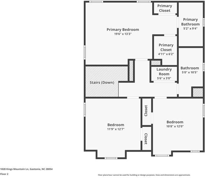 1028 Kings Mountain Ln - Photo 2 of 17