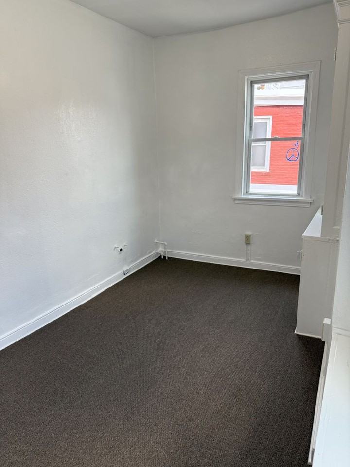 417 semple st first floor - Photo 3 of 50
