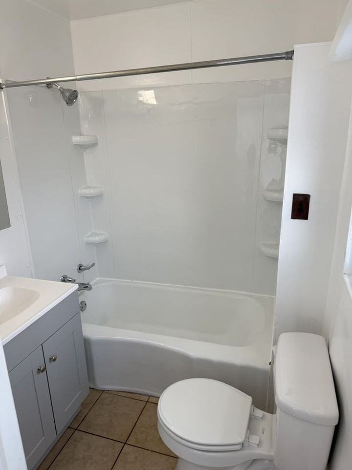 417 semple st first floor - Photo 5 of 50