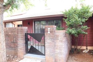 featured image of 1762 Corte Encantada