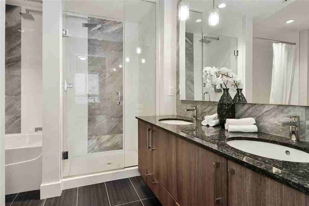 20211 66 Avenue - Photo 7 of 23