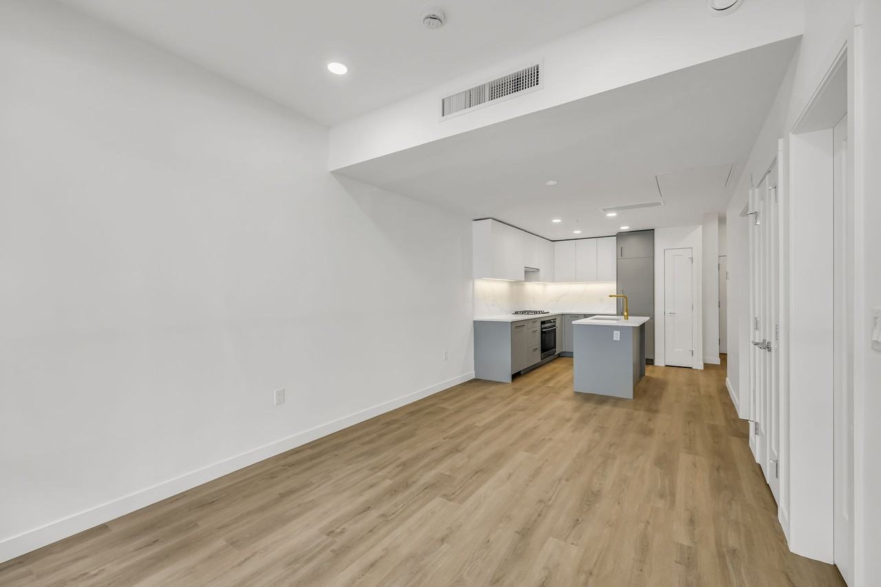 375 Clayton Street - Photo 11