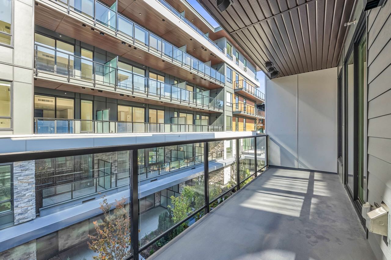 375 Clayton Street - Photo 16