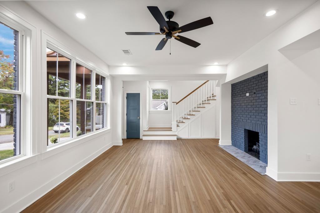 524 W B Ave - Photo 7 of 50