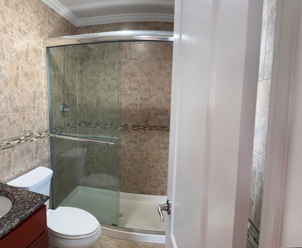 191 Jefferson Ave - Photo 2 of 13