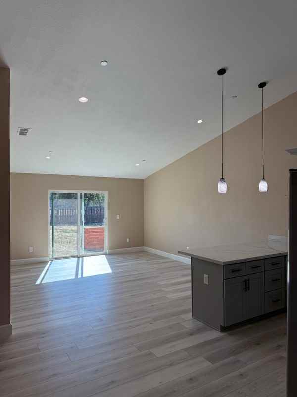 9020 Palomino Ct - Photo 3 of 12