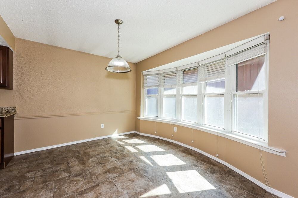 1712 Choctaw Dr - Photo 6 of 16