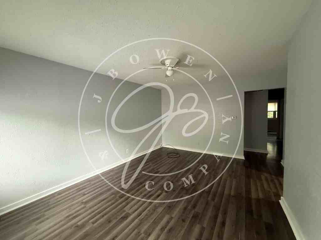 72 San Rafael Ave - Photo 3 of 9