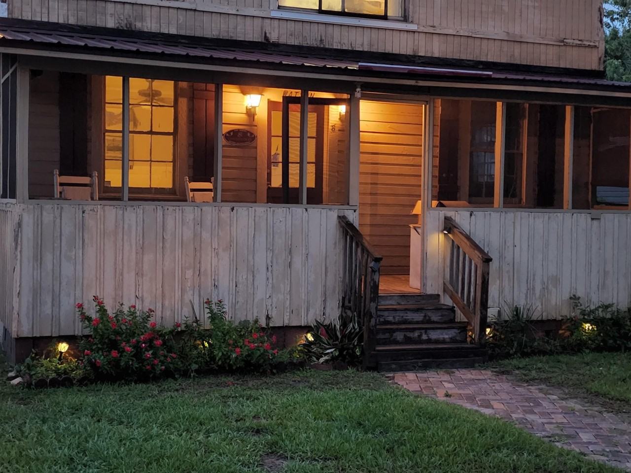 8 Cedarwood Avenue #1 - Photo 5 of 30