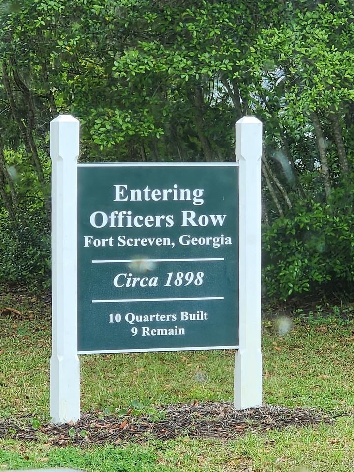 8 Cedarwood Ave #1 - Photo 6 of 30