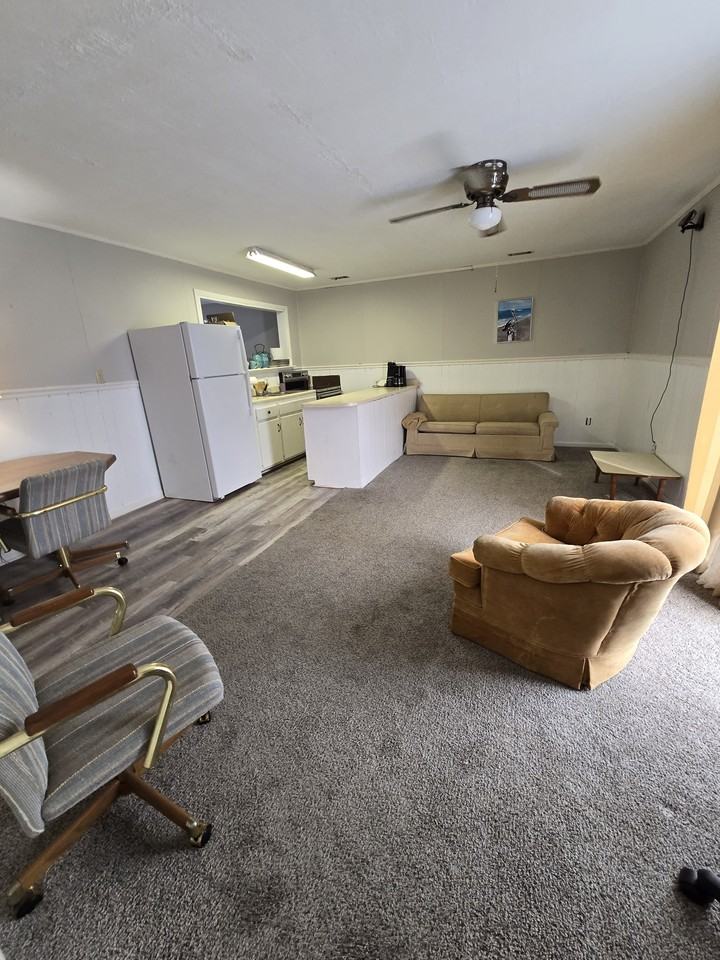 8 Cedarwood Avenue #1 - Photo 4 of 30