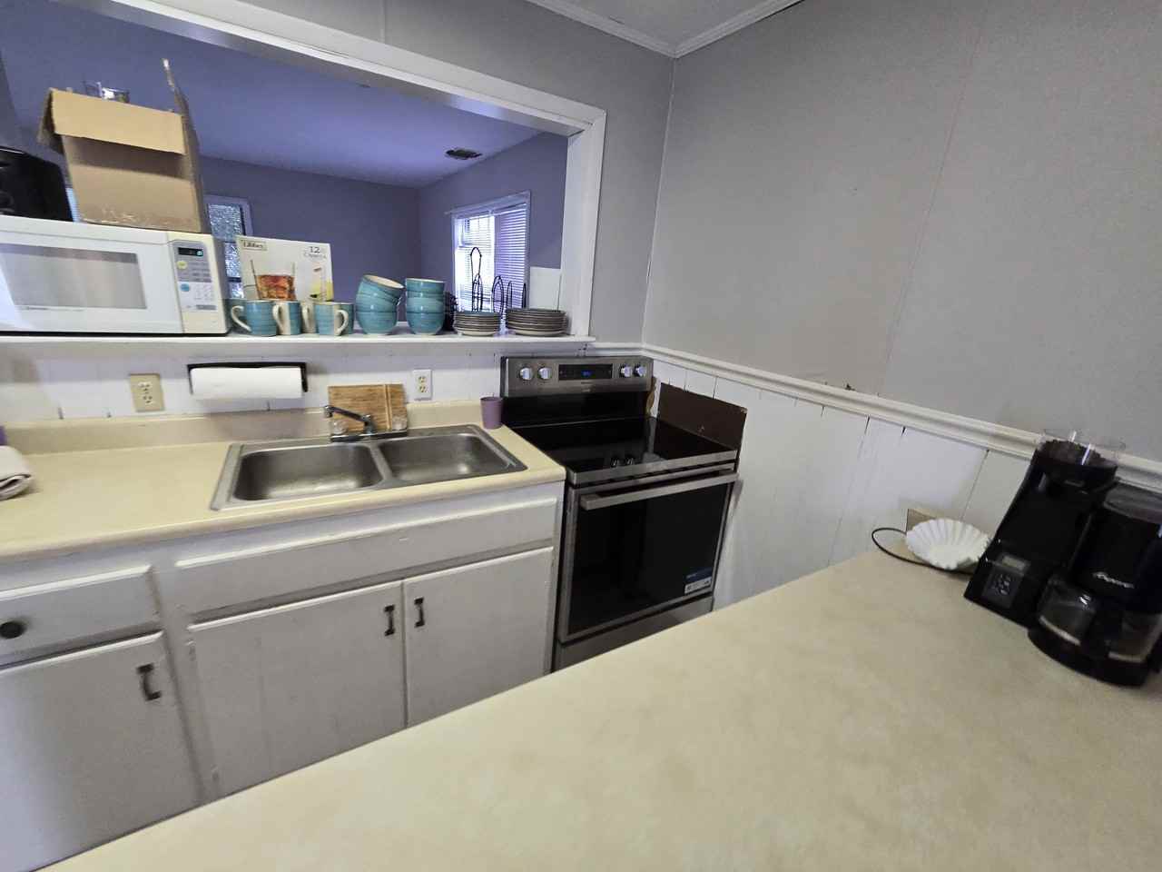 8 Cedarwood Ave #1 - Photo 2 of 30