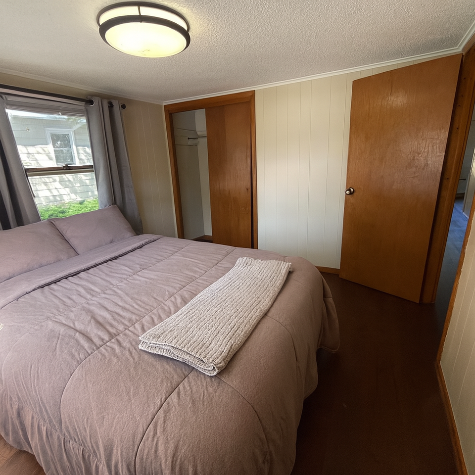 18623 Langly Ct N - Photo 3 of 10