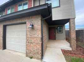 featured image of 6931 Mayberry Ln