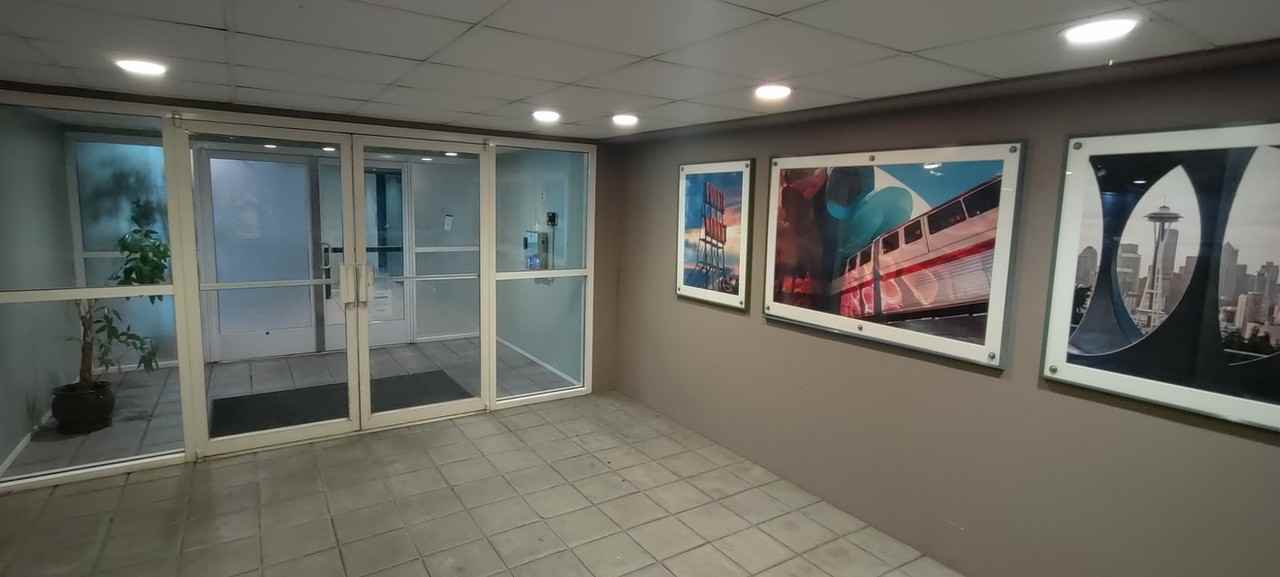 530 Melrose Ave E #403 - Photo 2 of 21