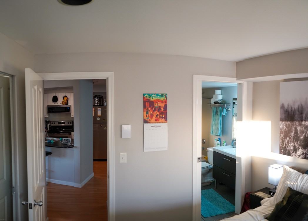 530 Melrose Ave E #403 - Photo 6 of 21