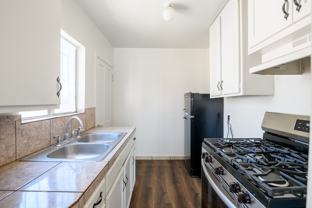 1117 E 71st St - Photo 1 of 1