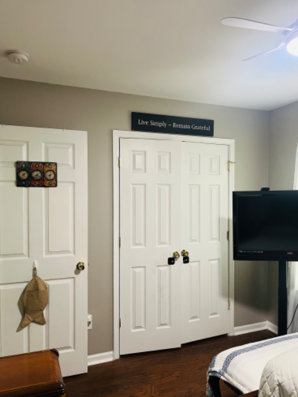 3555 Burkland Drive - Photo 4 of 7