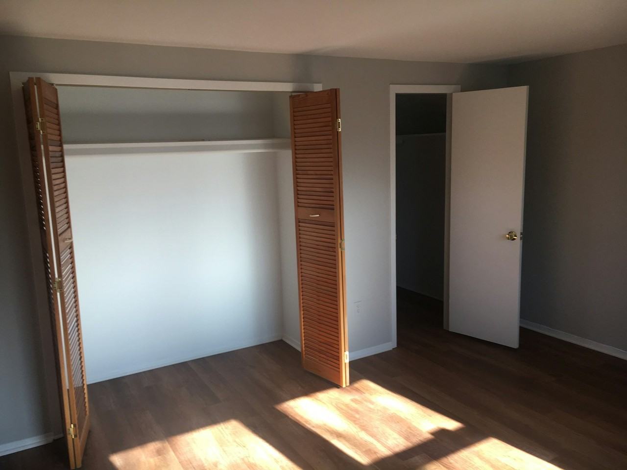 21 Riverview Place - Photo 2 of 6