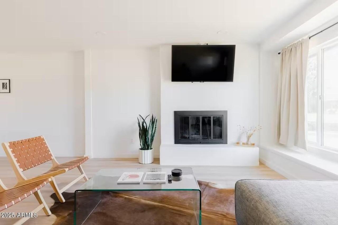 8447 E Vernon Ave - Photo 2 of 22