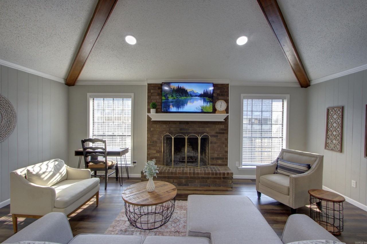 3516 Skyline Blvd - Photo 7 of 27