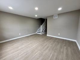 featured image of 855 Oakland Park Ave