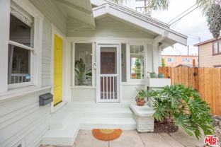 732 N Toledo Walk - Photo 1 of 1