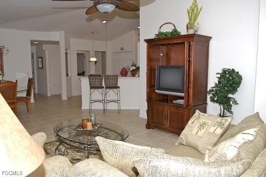 10128 Colonial Country Club Blvd Apt 602 #602 - Photo 4 of 21