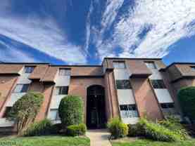 1005 Edison Glen Ter #1005 - Photo 1 of 1