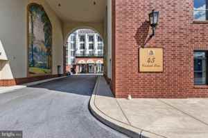 featured image of 45 Creekside Lane