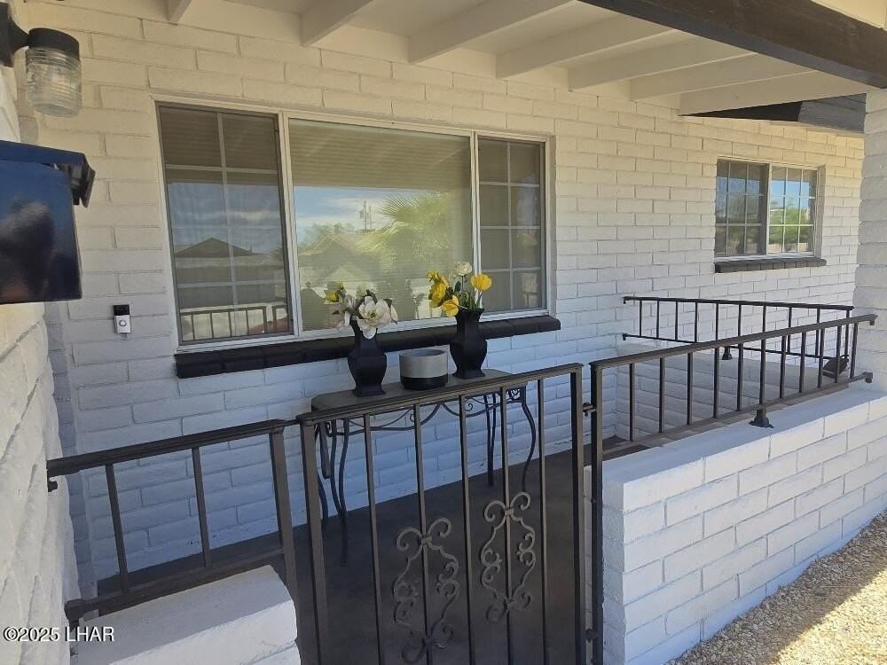 2715 Shasta Ln - Photo 5 of 50