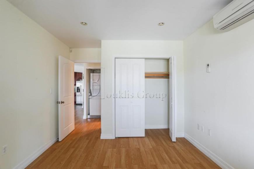 32-14 30th Avenue - Photo 6 of 9