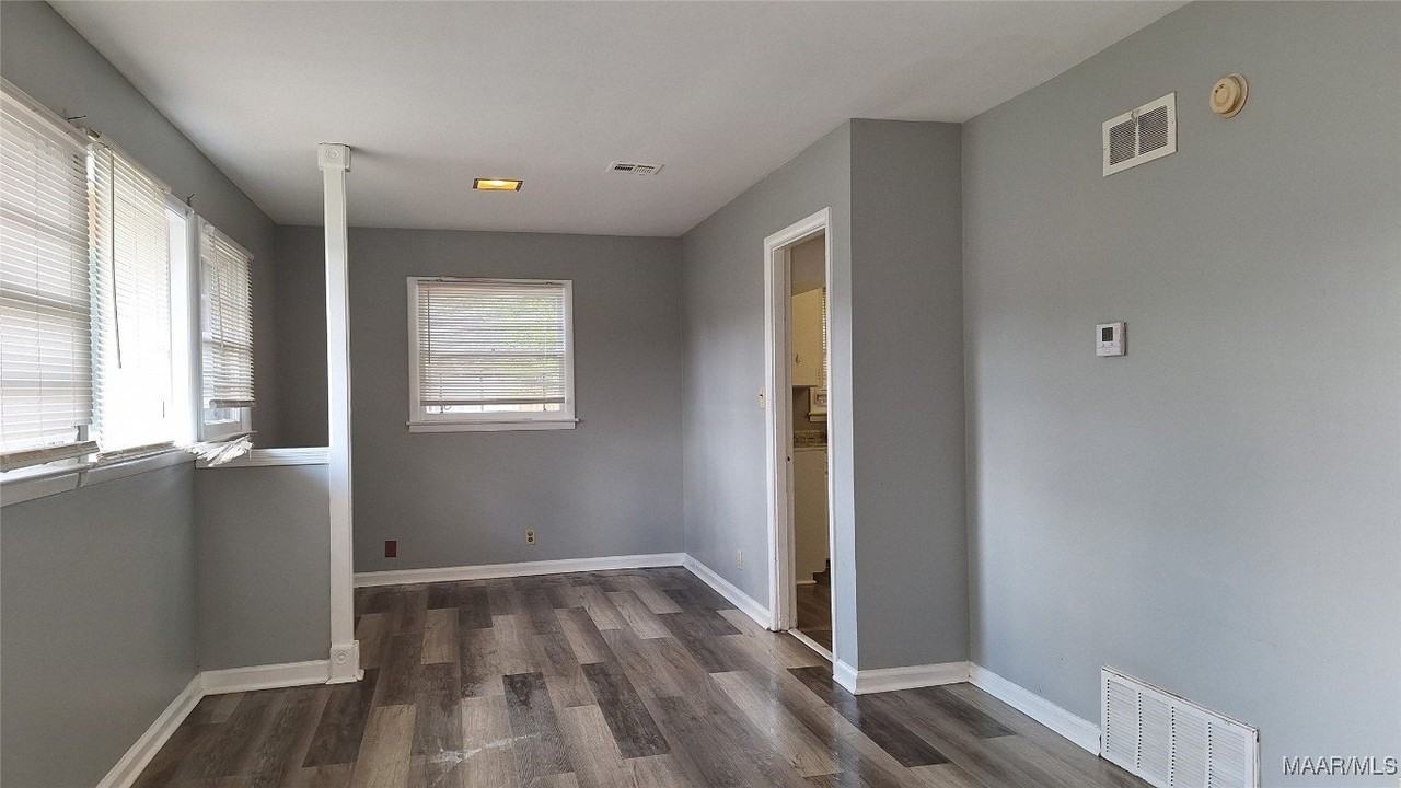 3827 Harrison Rd - Photo 4 of 16