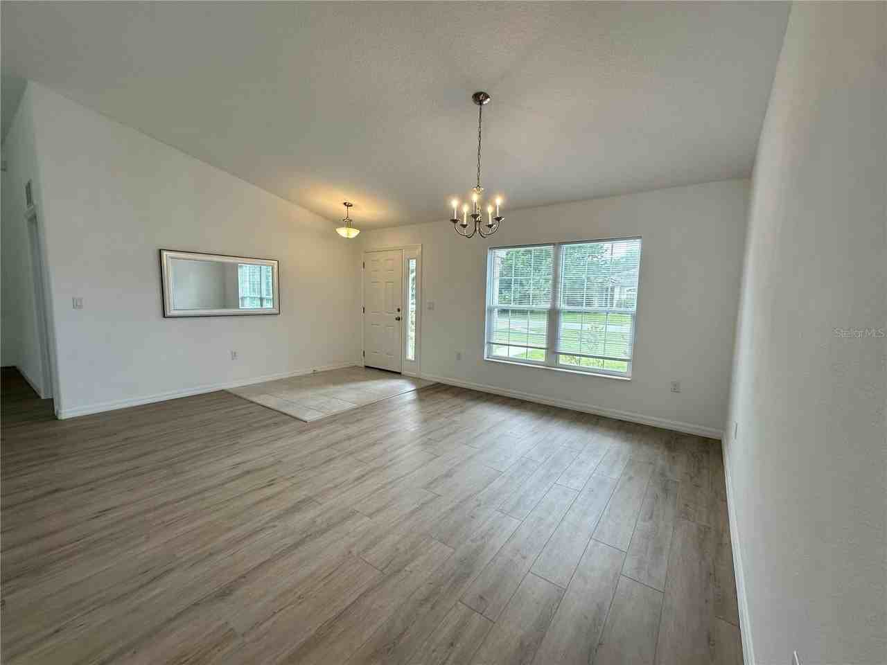 37 Bud Shire Ln - Photo 4 of 31