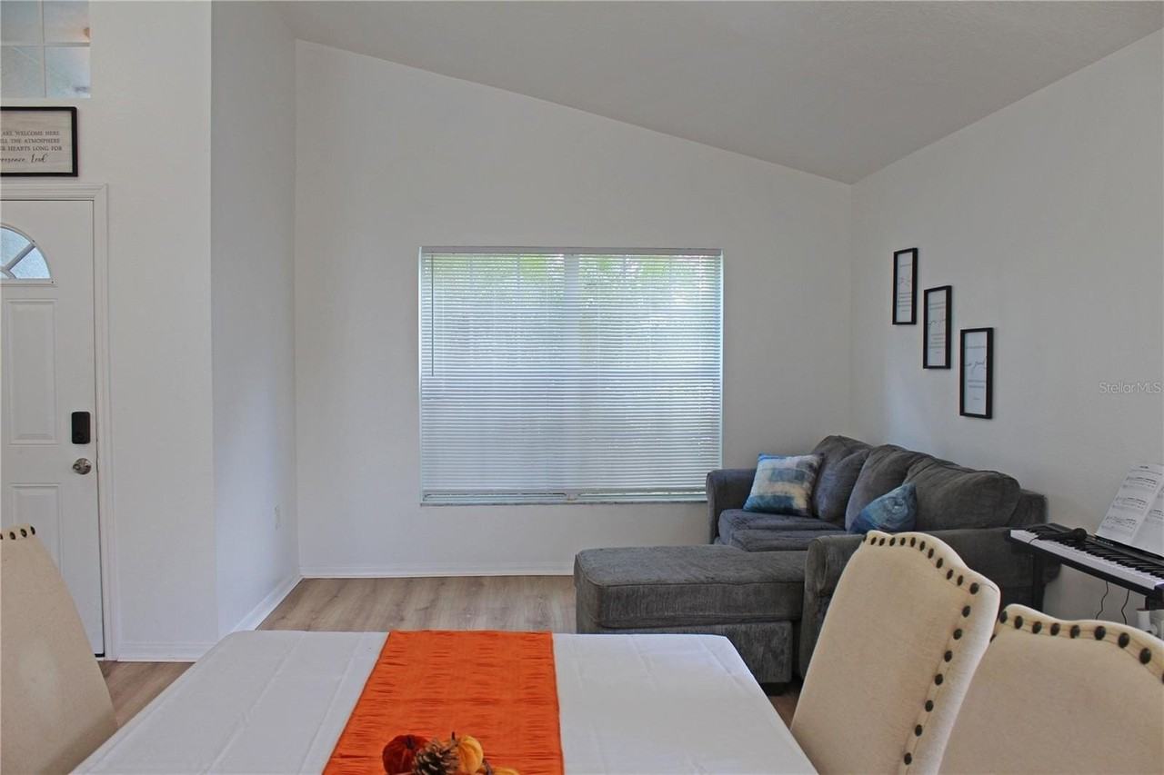 5150 Michelle St - Photo 7 of 36