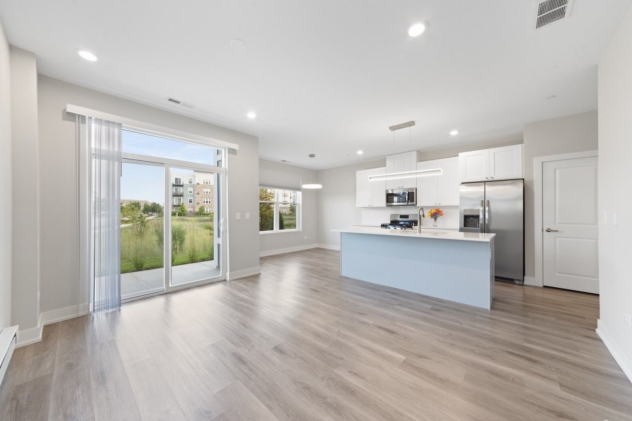 28297 Torch Pkwy - Photo 4 of 45