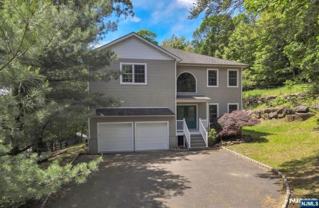 27 Tecumseh Trl - Photo 1 of 1