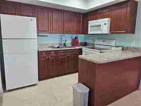 309 Se 12th Ave #1A - Photo 1 of 1