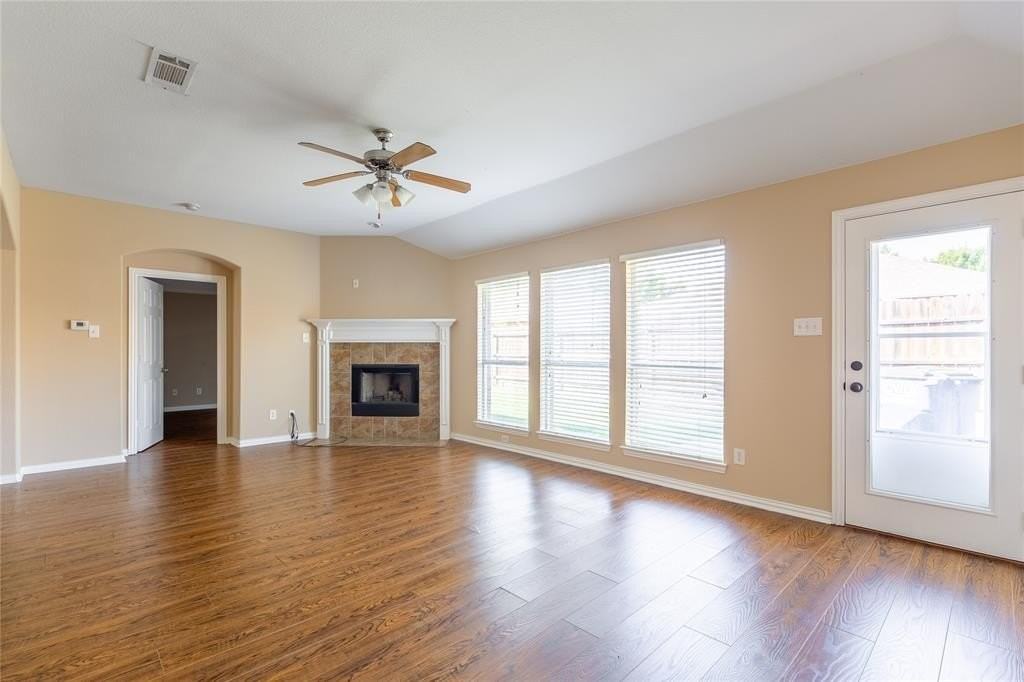 12609 Skeeter Dr - Photo 2 of 24