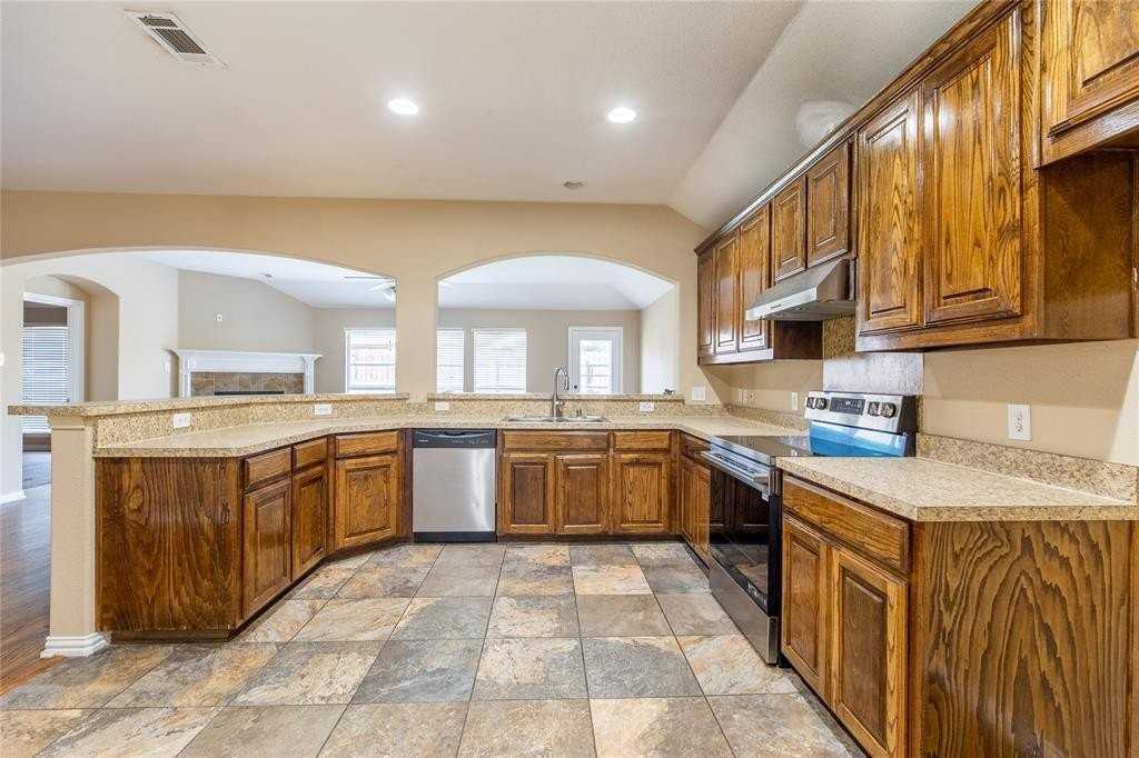 12609 Skeeter Dr - Photo 5 of 24