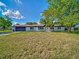 309 E Obuch St - Photo 1 of 1