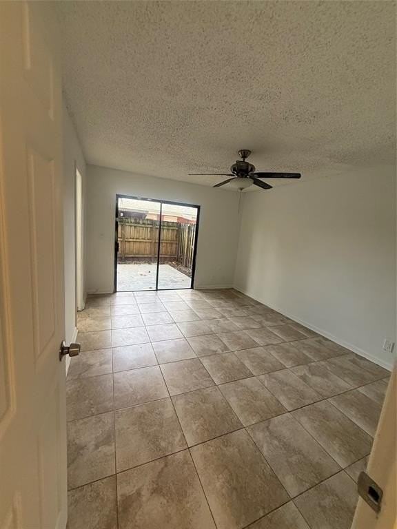 7427 Southwest 13th Street - Photo 3 of 49