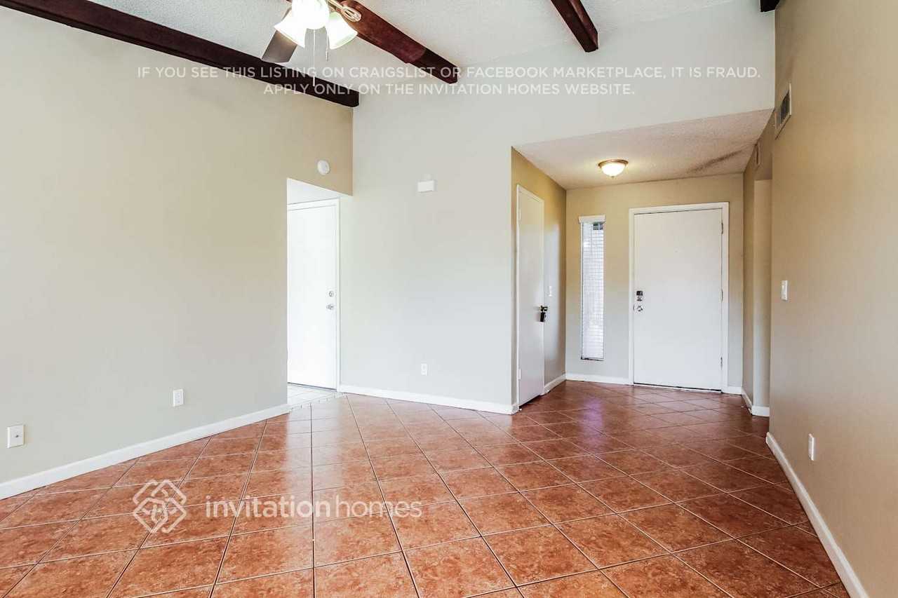 7557 Wolf Street - Photo 3 of 17