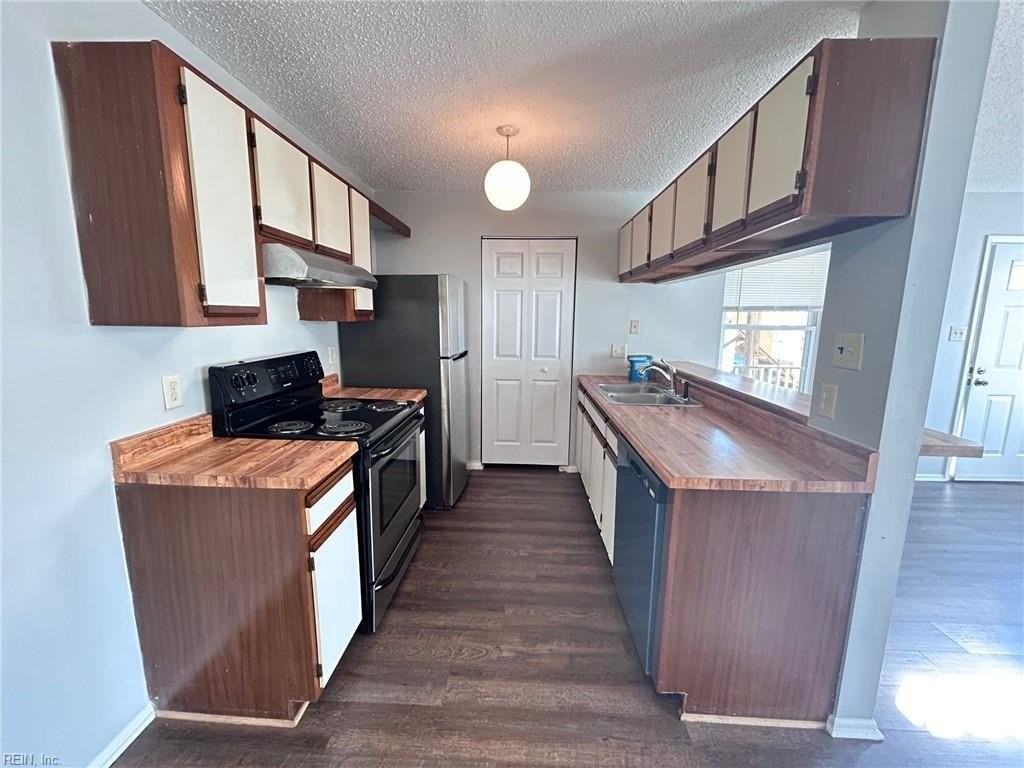 500 Wharf Ct - Photo 7 of 13